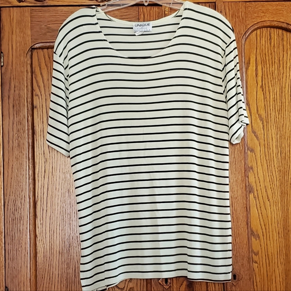 Women's Unique top. Size XL. Celery green and black stripe.